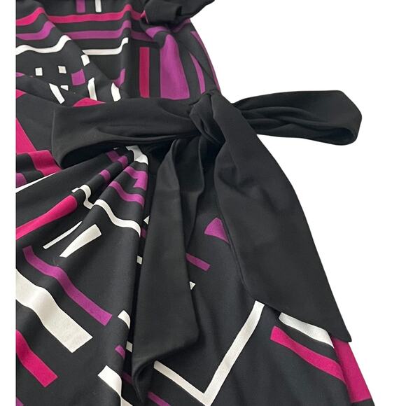 R&K CAP SLV ROUND NECK WAIST TIE, WOMENS, S, BLACK, PURPLE, WHITE GEO PATTERN - Picture 9 of 12